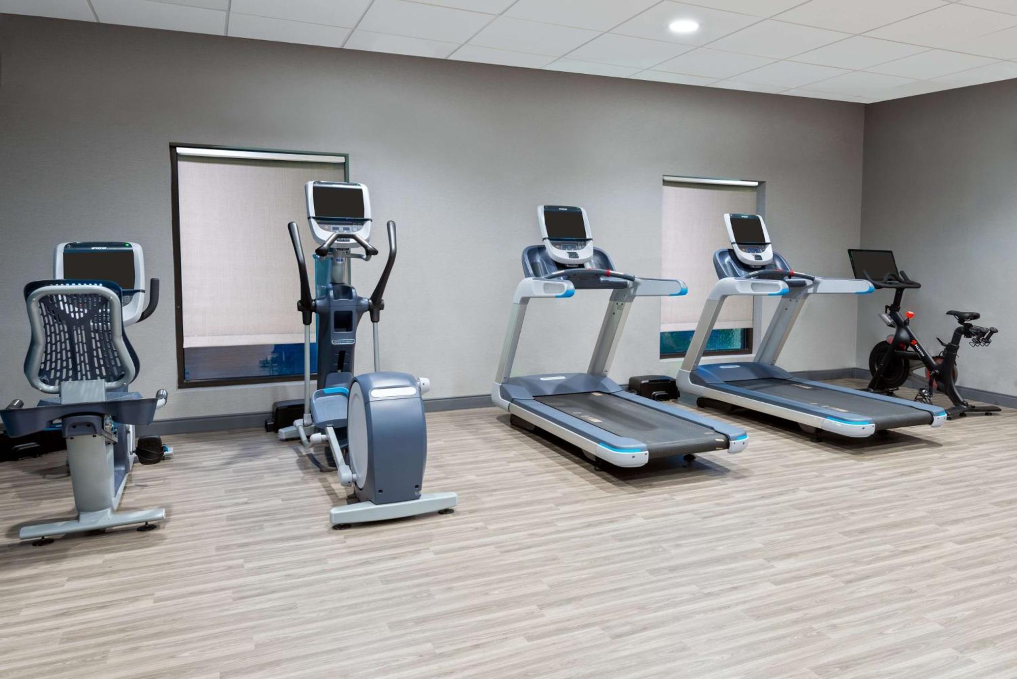 Hampton Inn Coventry-Warwick Area Εξωτερικό φωτογραφία