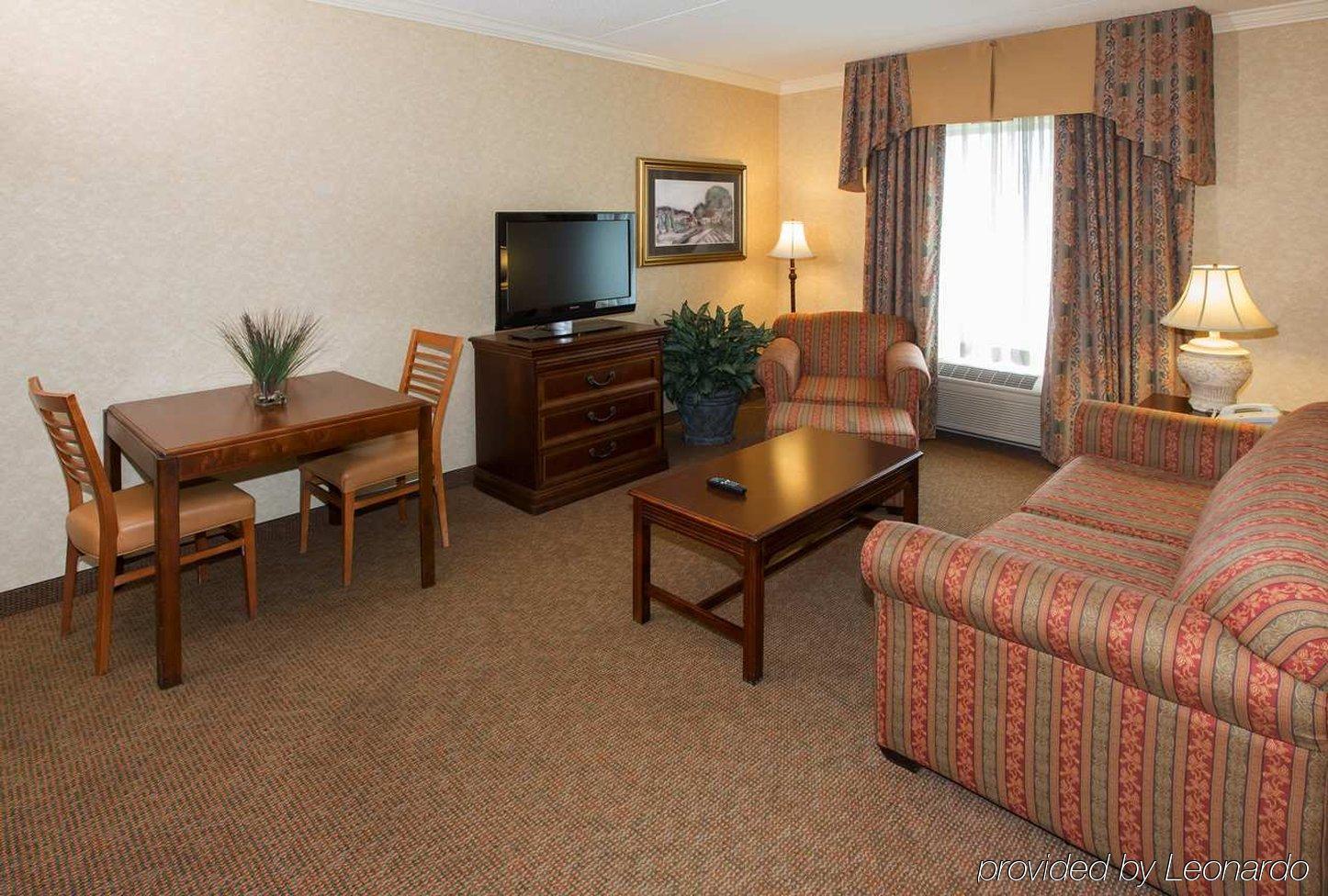 Hampton Inn Coventry-Warwick Area Δωμάτιο φωτογραφία